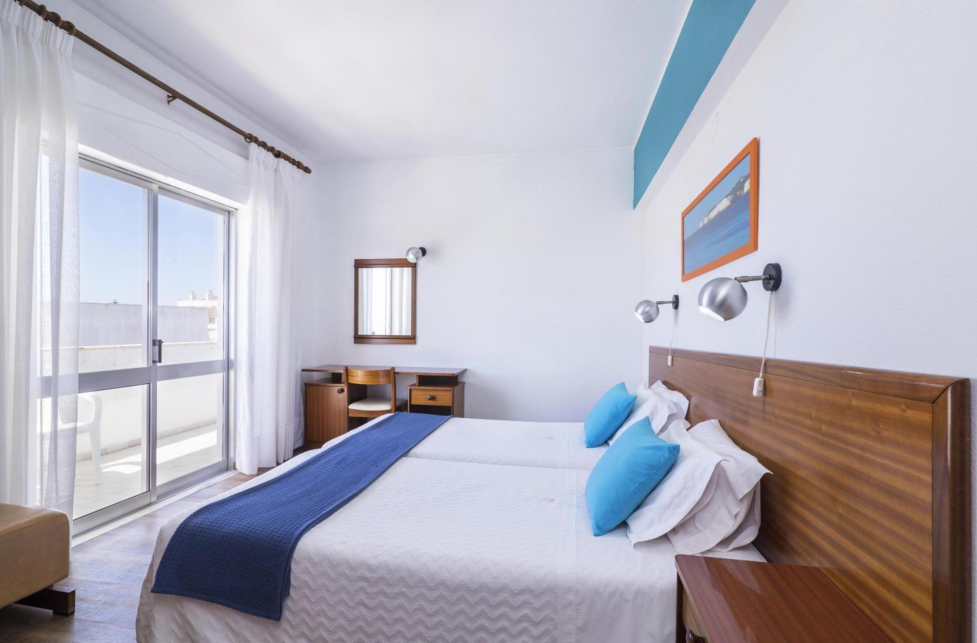 Rosamar Apartamentos Armação de Pêra Rum bild
