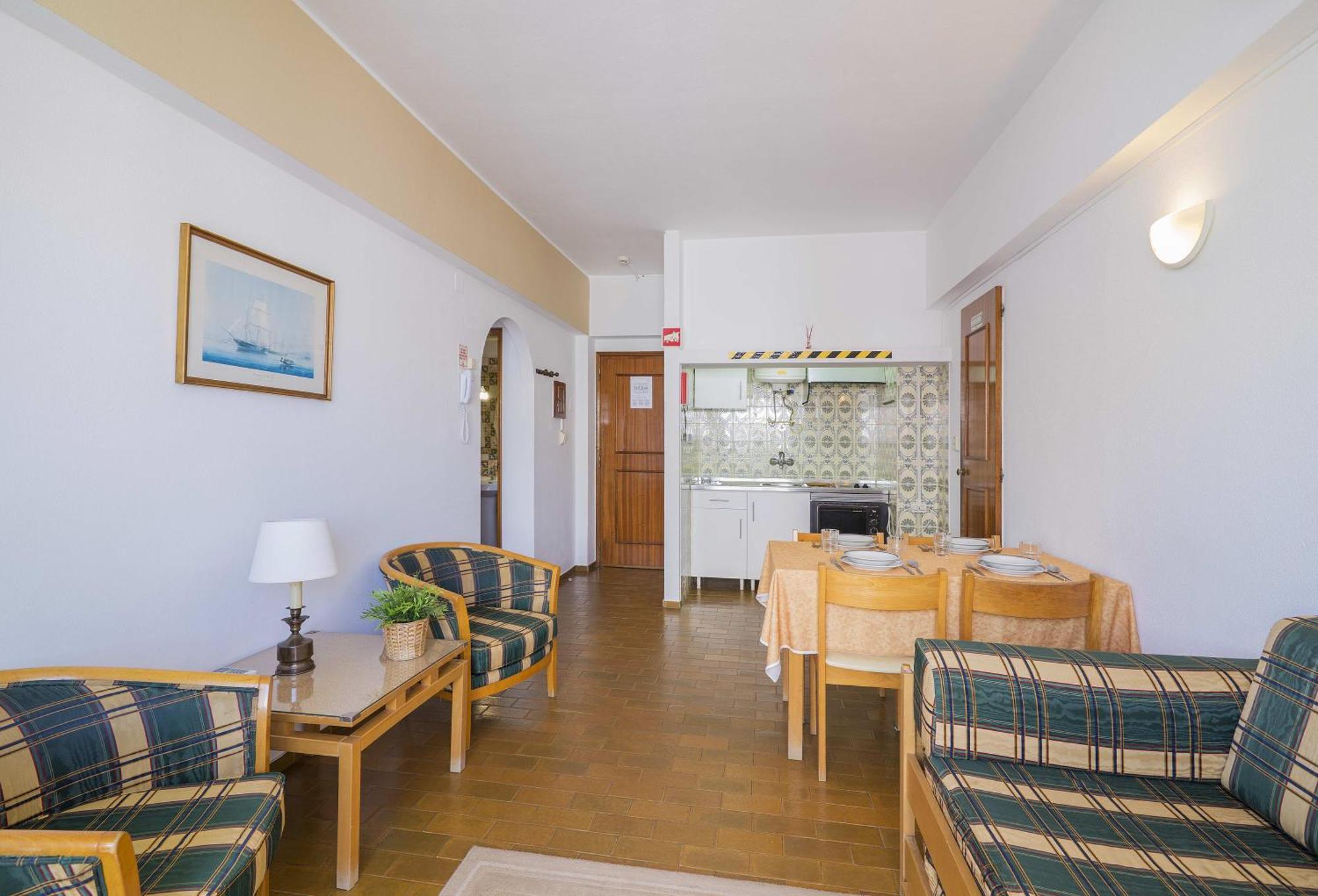 Rosamar Apartamentos Armação de Pêra Rum bild