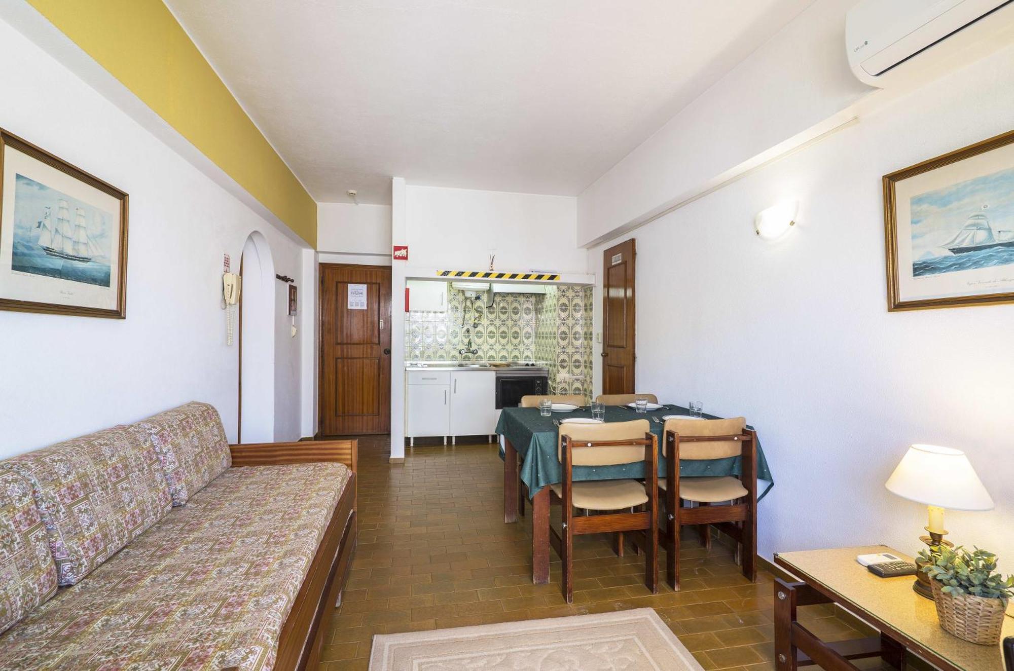 Rosamar Apartamentos Armação de Pêra Rum bild