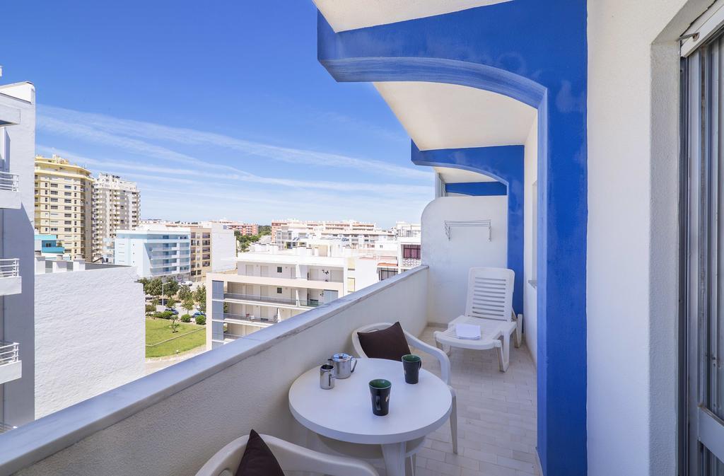 Rosamar Apartamentos Armação de Pêra Rum bild